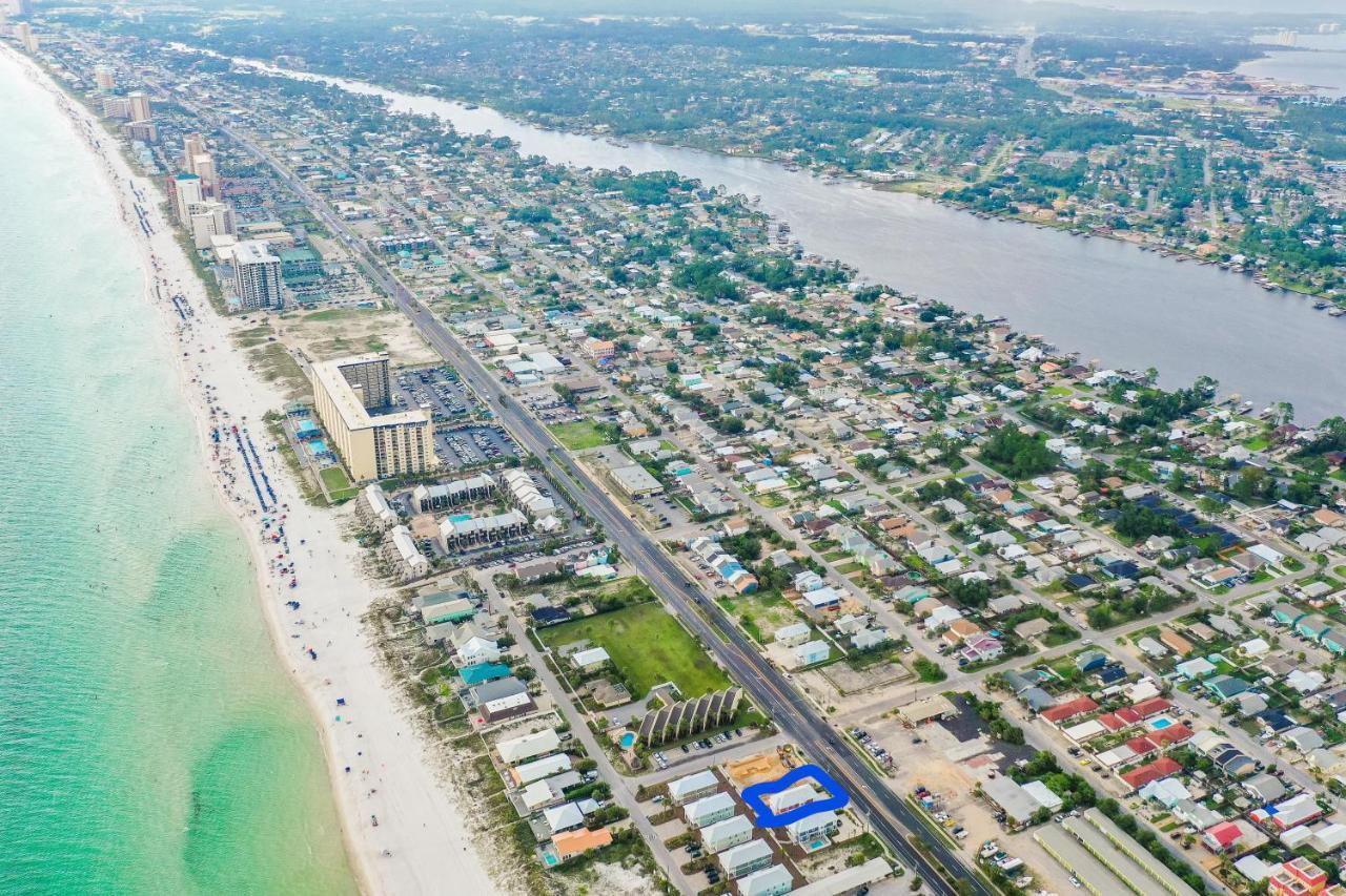 Holiday home Hook, Wine Sinker - Private Pool! Brand New! Panama City Beach