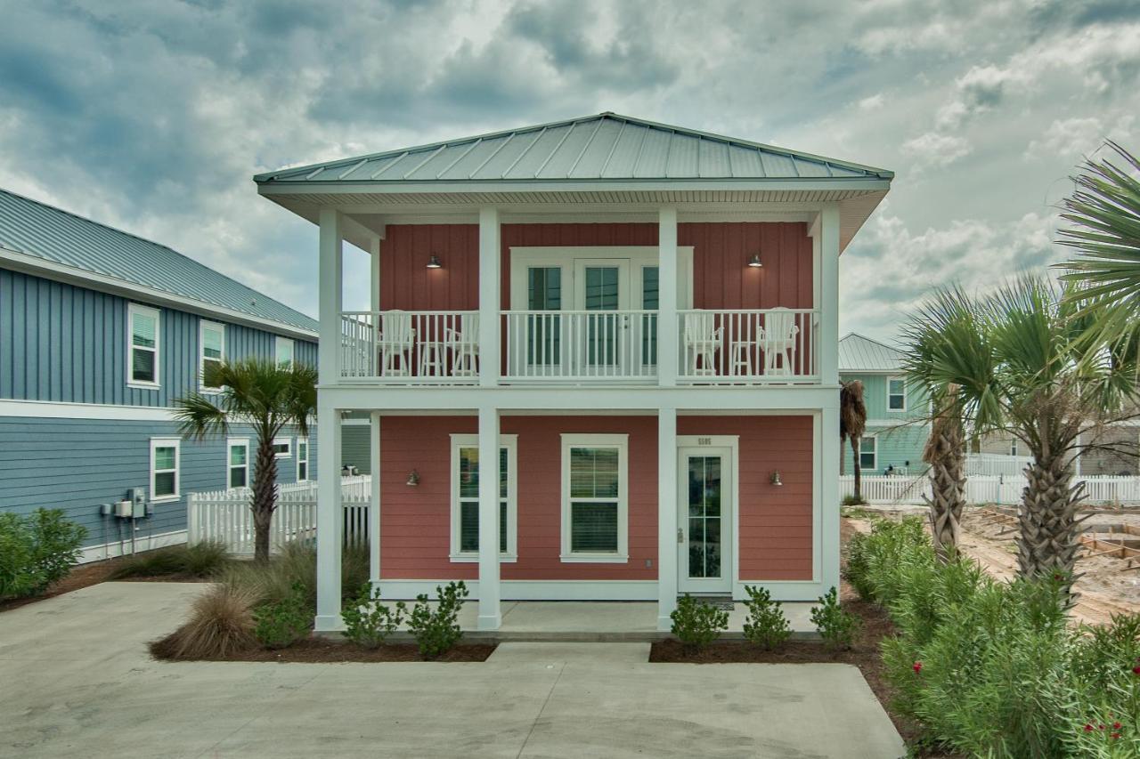 Hook, Wine Sinker - Private Pool! Brand New! *