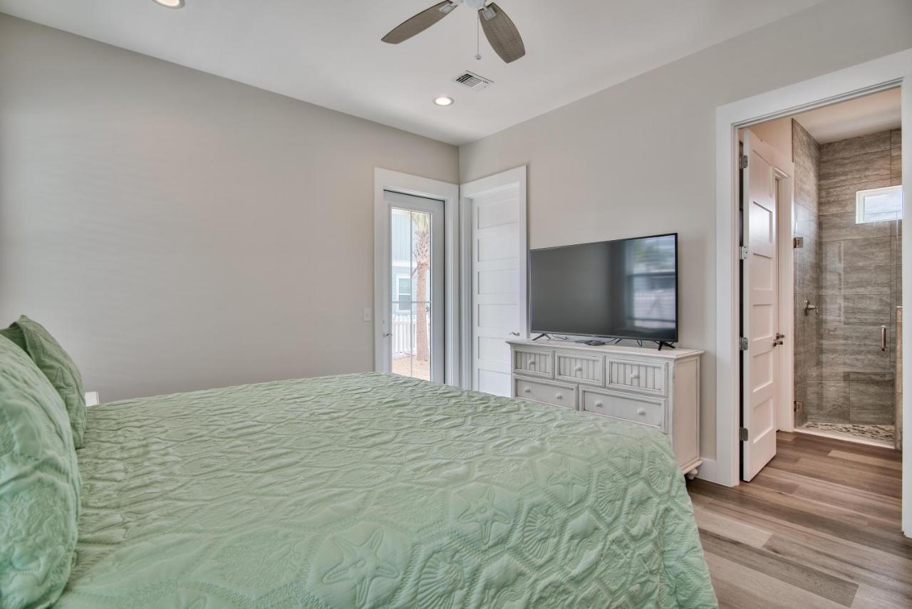 Hook, Wine Sinker - Private Pool! Brand New! Panama City Beach