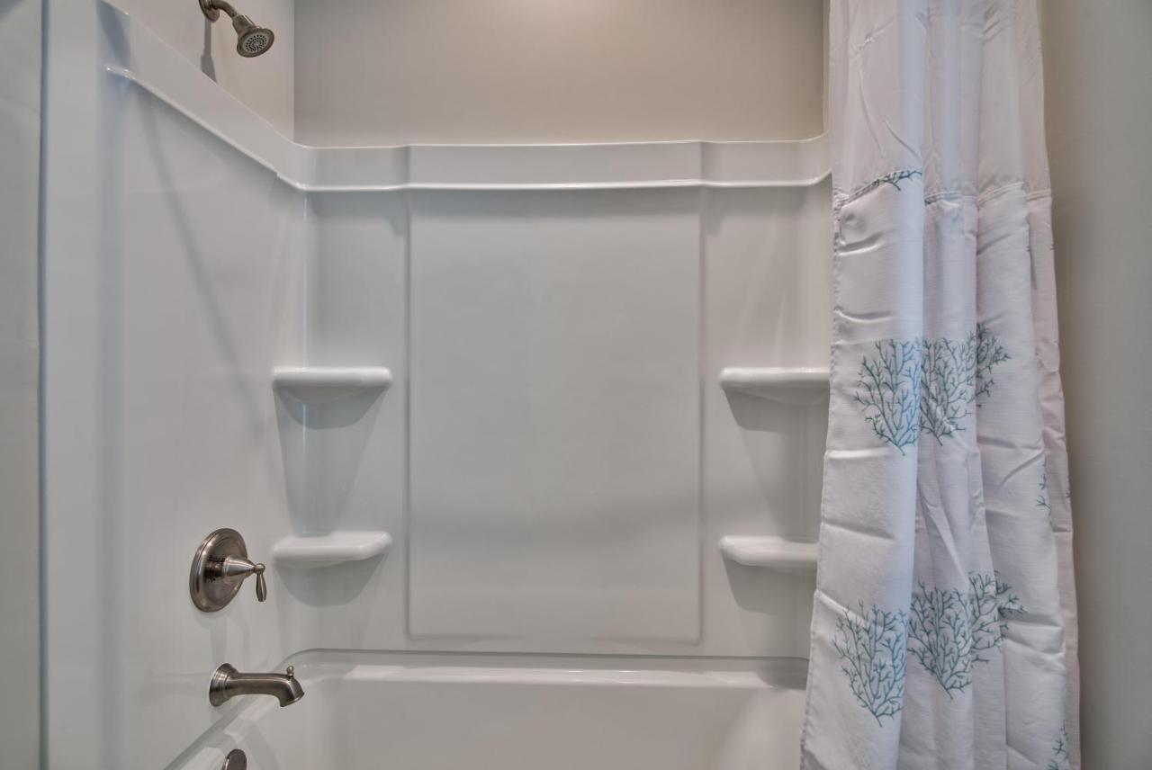 Hook, Wine Sinker - Private Pool! Brand New!